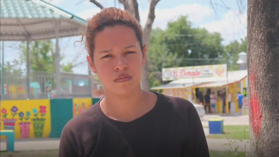 “Me dolió en el alma”: Habló la madre de dos niñas halladas solas en la frontera de EEUU