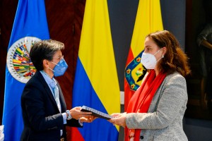 Alcaldes colombianos firmaron manifiesto contra xenofobia y apoyan integración de venezolanos