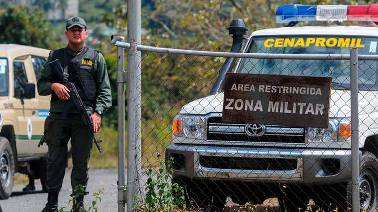 Una familia indígena venezolana reclama libertad para su único hijo, a quien la Fuerza Armada señala como guerrillero