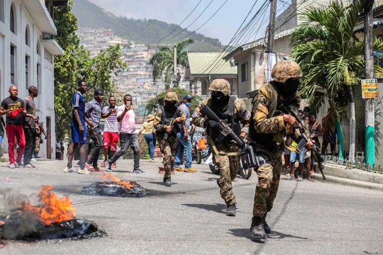 Colombia se suma a EEUU y enviará oficiales para ayudar a esclarecer el asesinato de Jovenel Moise