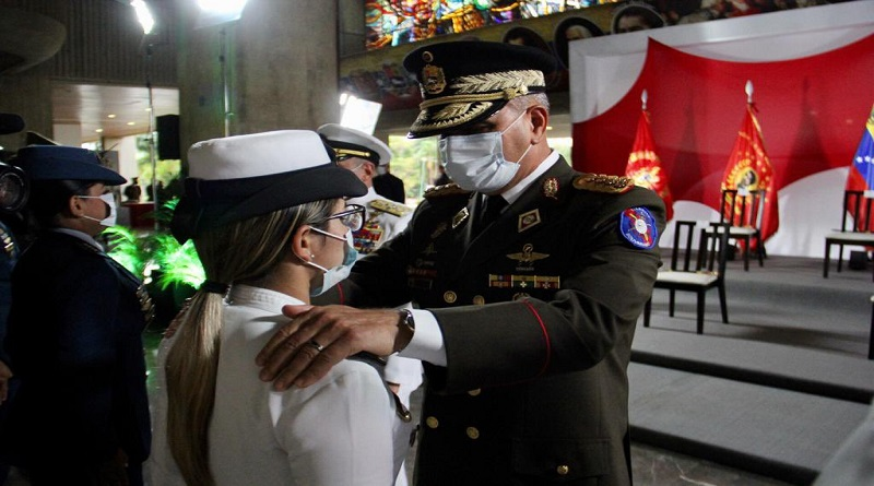 General (R) Hebert García Plaza dejó “en la calle” a Padrino López y su show de ascensos en la Fanb