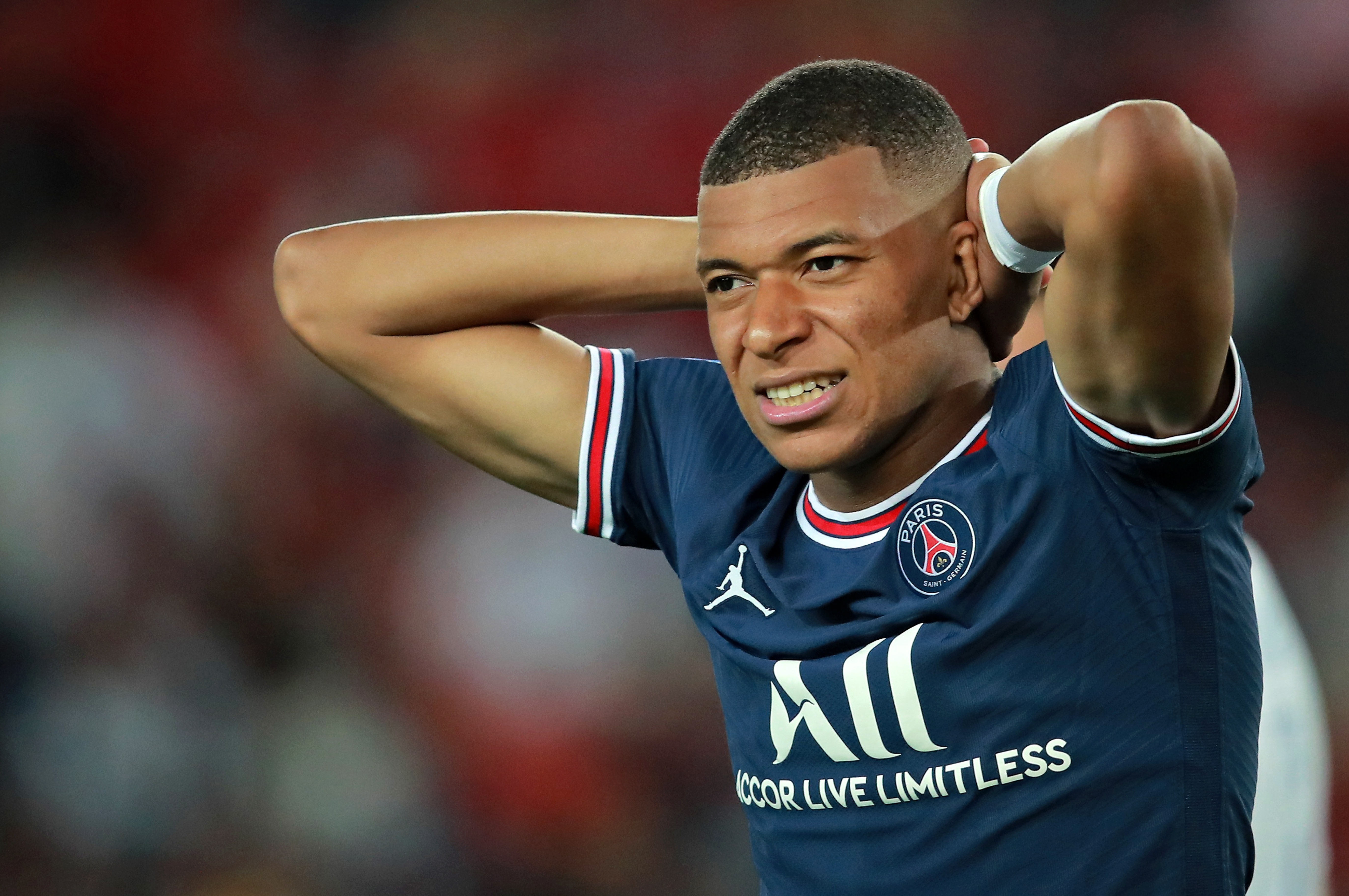 Después de Messi y Ronaldo, ¿Mbappé será la tercera bomba del “mercato”?