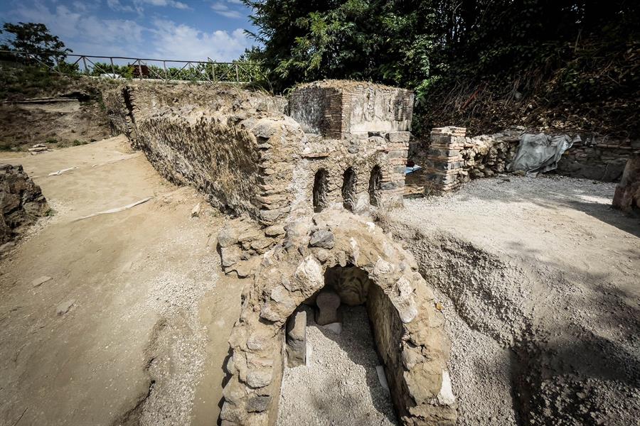 Hallan una tumba con un cuerpo momificado en Pompeya: El misterio de Marcus Venerius (FOTOS)