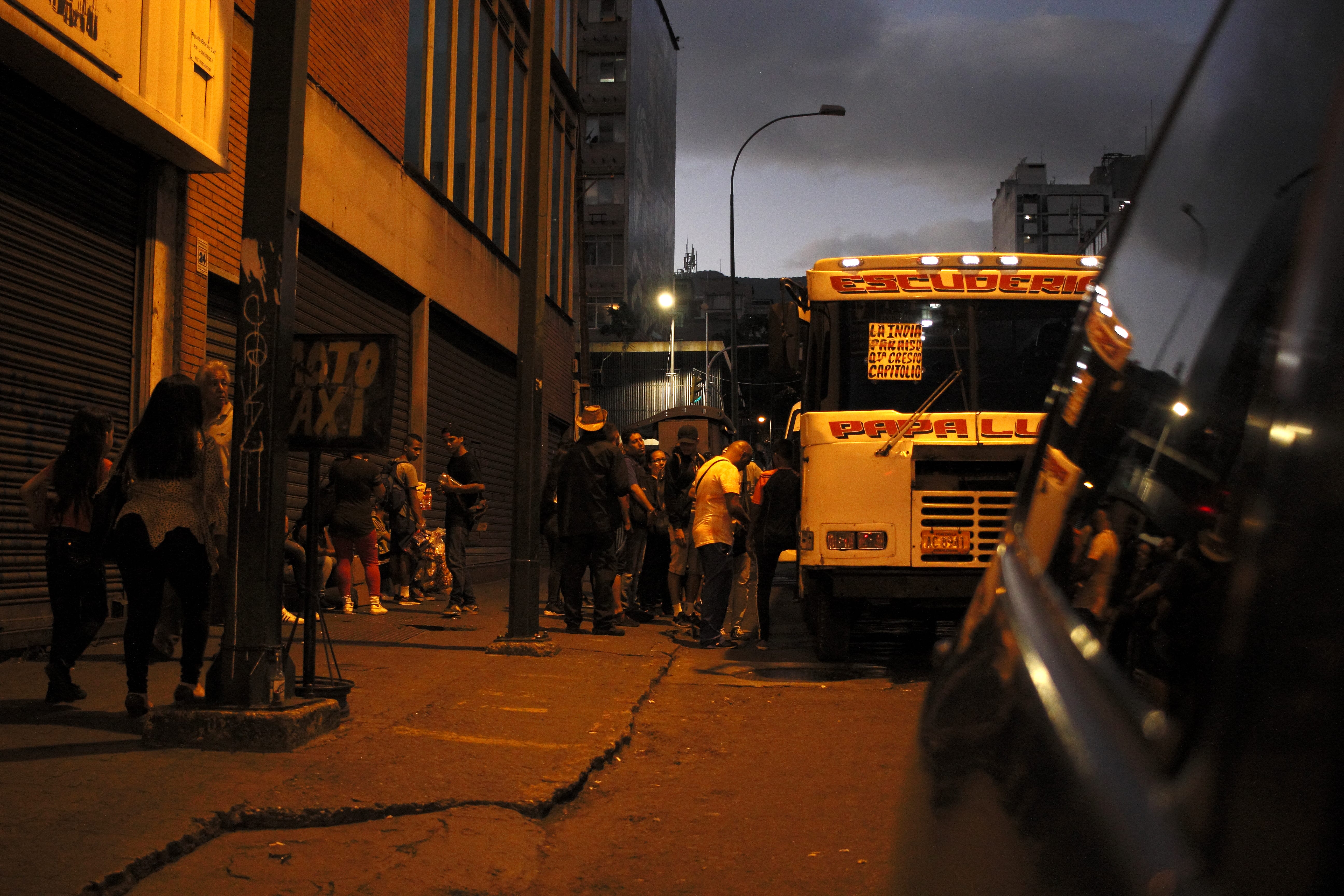 Caracas: El reto de reactivar una economía nocturna deprimida mucho antes de la pandemia
