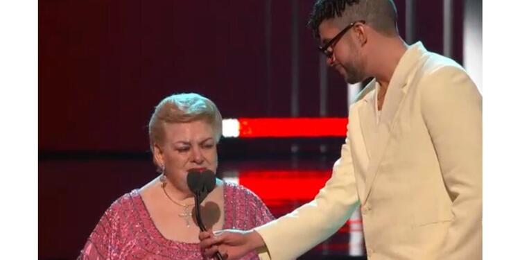 “Eres un inútil”: Paquita la del Barrio a Bad Bunny en pleno discurso de los Billboard (VIDEO)