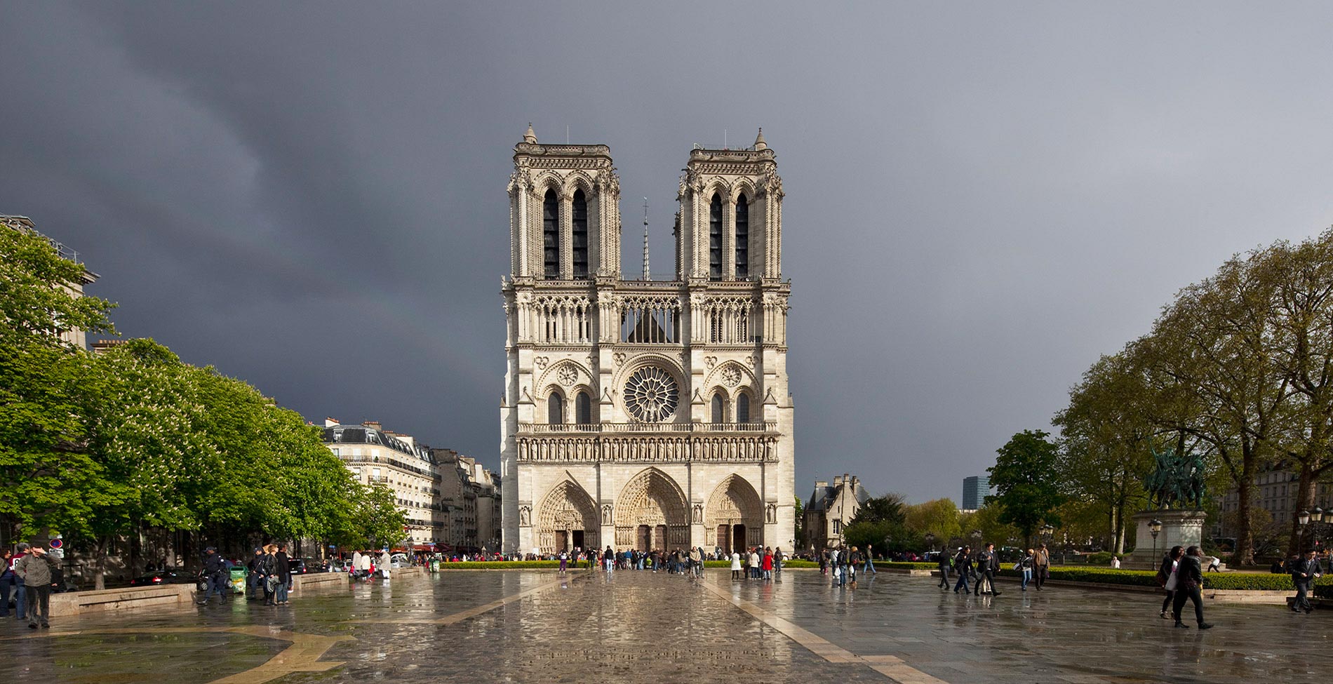 Concluyen los trabajos de fortalecimiento de la catedral de Notre Dame de París