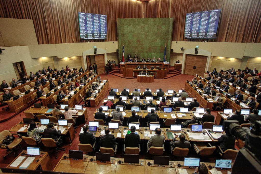 En Chile diputados aprueban la despenalización del aborto sin causales hasta la semana 14 de gestación