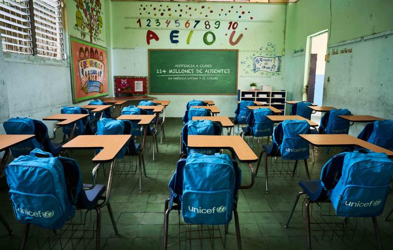 Solo un tercio de los menores acude a clase por la pandemia en América Latina