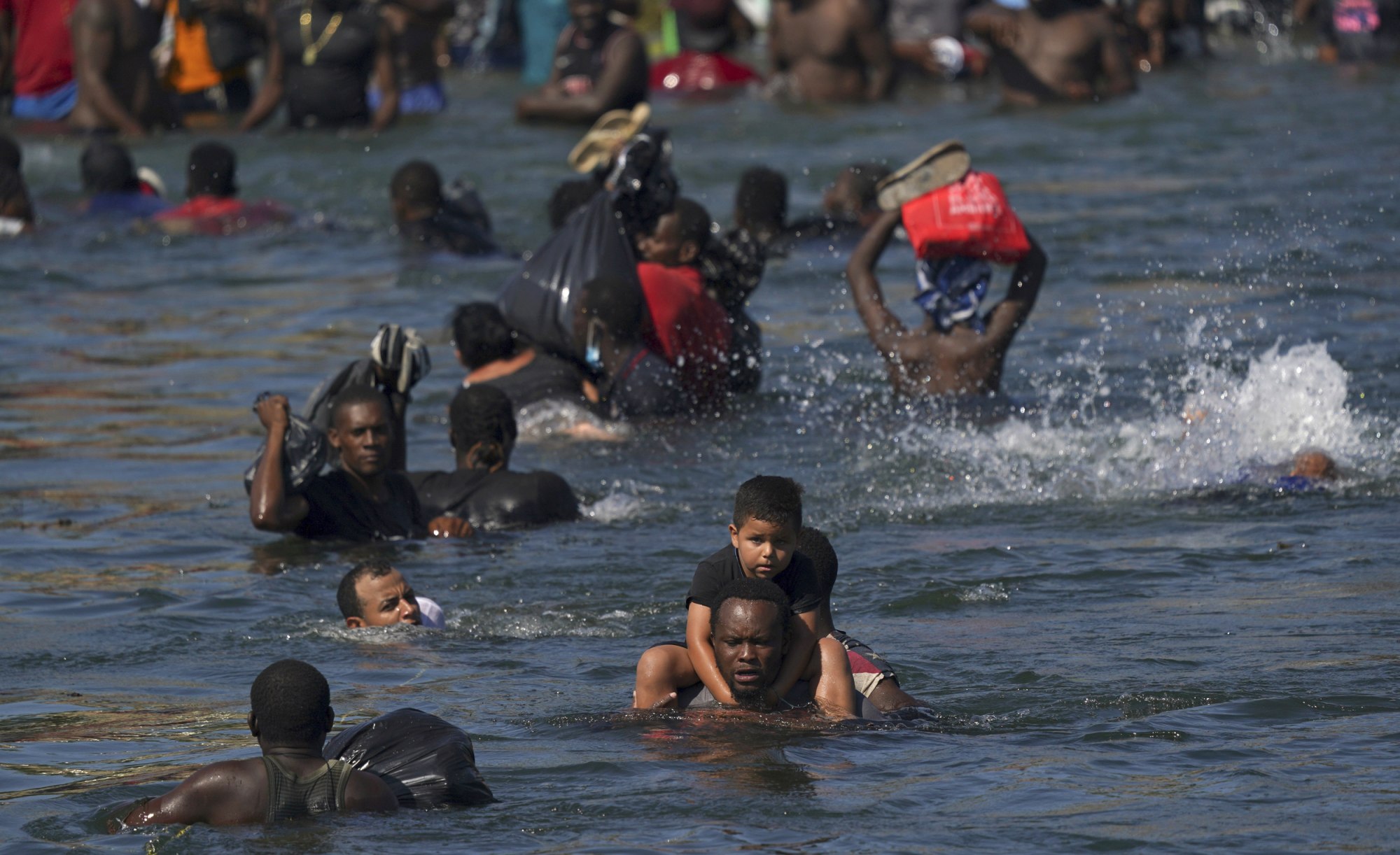 EEUU planea construir una célula de recopilación de inteligencia para rastrear a los migrantes