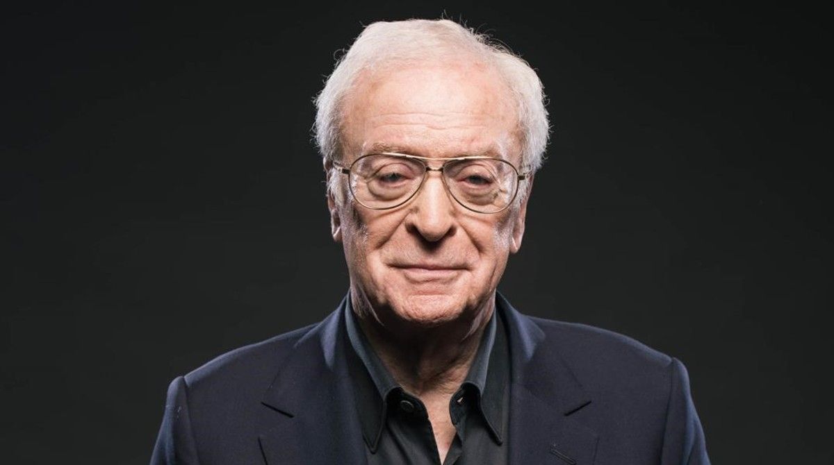 Dejando un legado de más de 150 películas: Michael Caine se retira del cine y se declara escritor