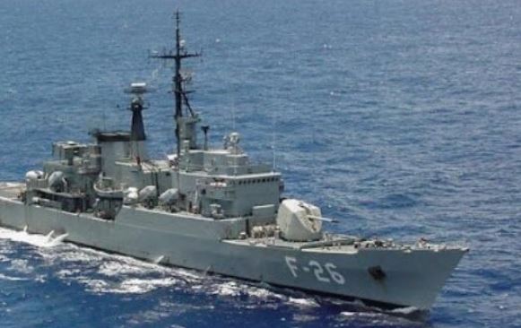 Fragata Almirante García desmantelada para venderse como chatarra en Puerto Cabello (Fotos)