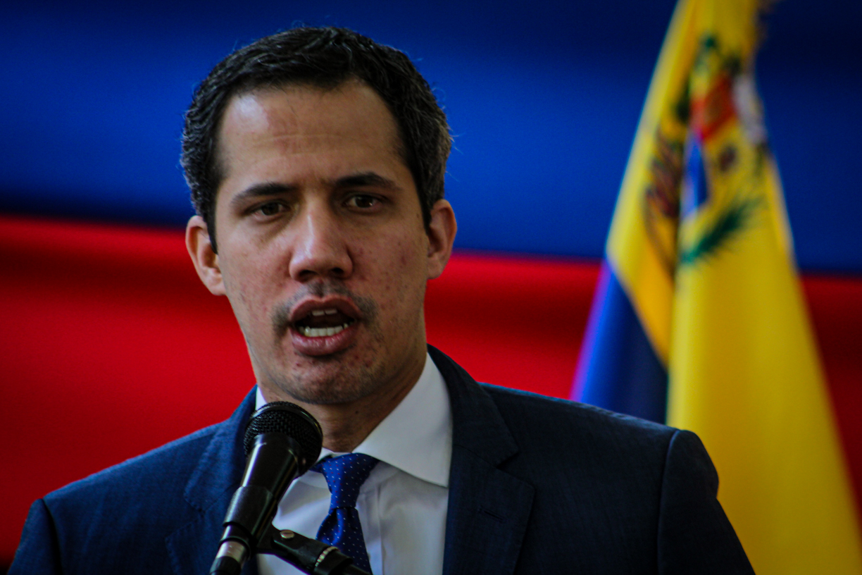 Guaidó felicitó a Boric, nuevo presidente electo de Chile