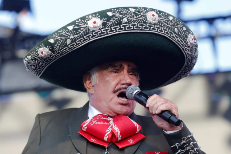 Cómo fueron las últimas horas de Vicente Fernández