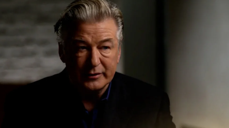 Alec Baldwin queda libre de culpa por el accidente fatal en el set de “Rust”