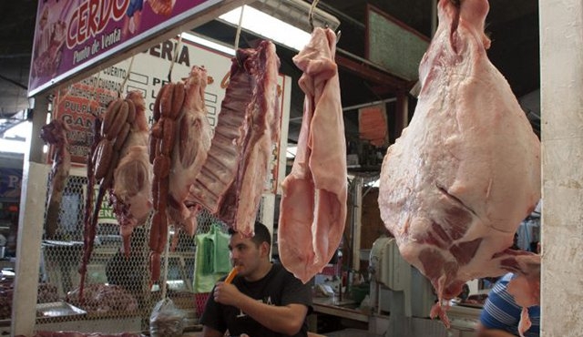 Hasta 60 dólares puede costar un pernil en los comercios anzoatiguenses