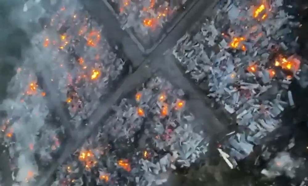 Al menos 60 casas dañadas y 100 personas evacuadas por incendio en Chile (VIDEOS)