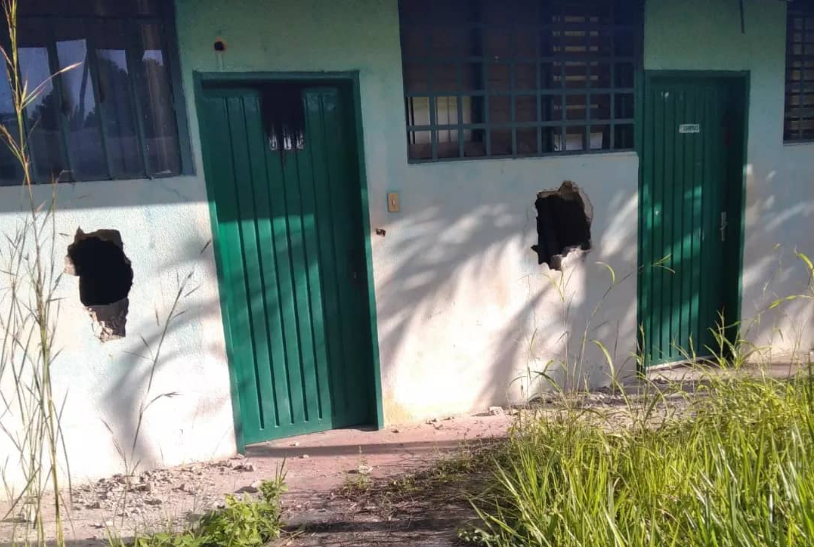 Delincuentes destrozaron y se robaron “hasta el aire” en la sede de la Upel en Maturín (FOTOS)