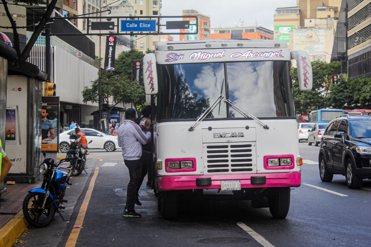 Transportistas piden que se indexen la tarifa del pasaje y el salario de los trabajadores en Venezuela