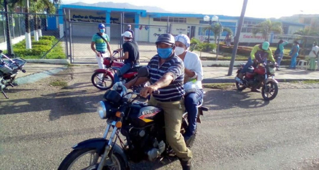 Trabajadores de la salud en Guárico sobreviven “a punta de carreritas” o haciendo delivery (FOTOS)