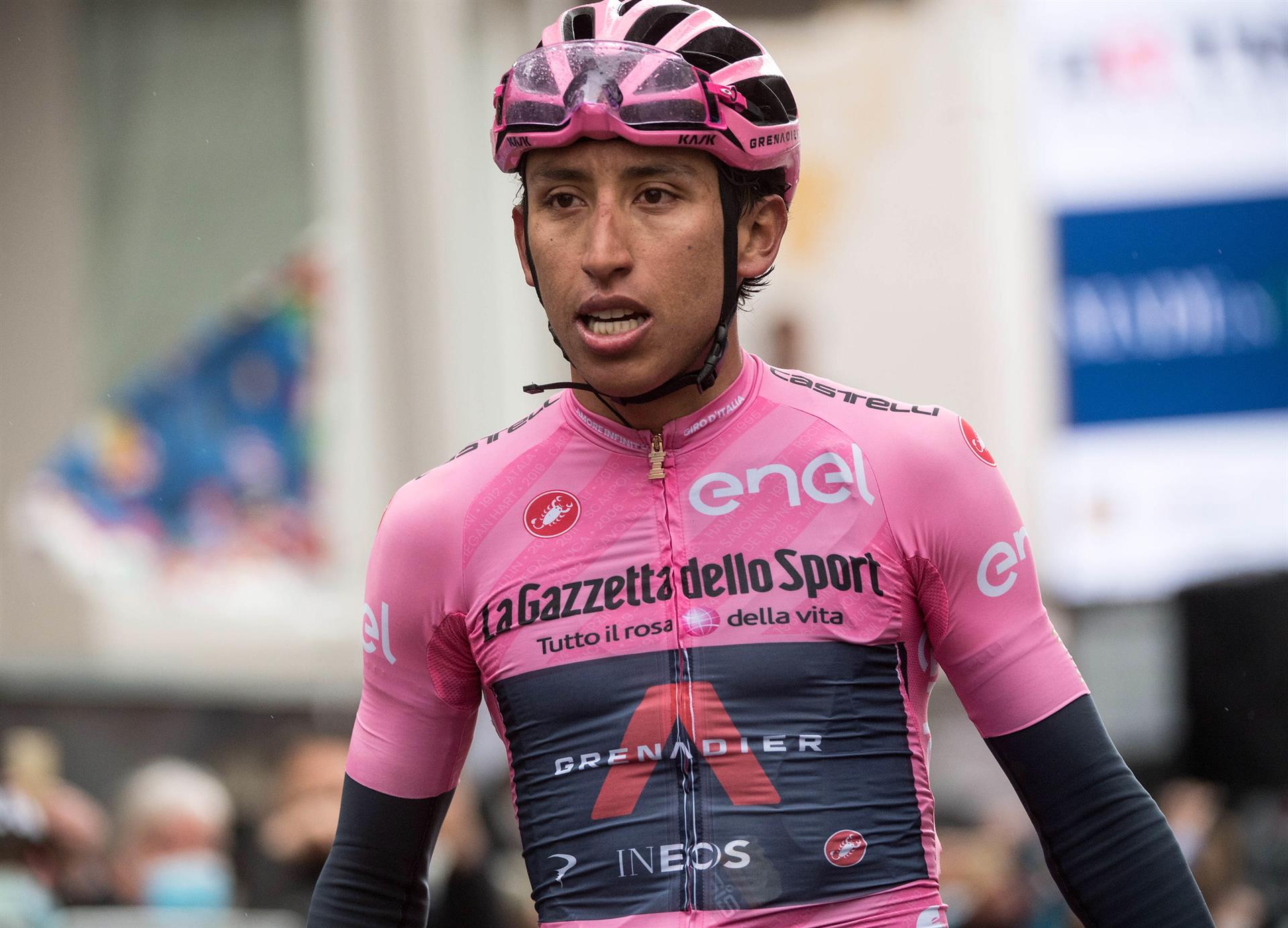 Egan Bernal, ciclista colombiano sale del hospital tras dos semanas internado por accidente