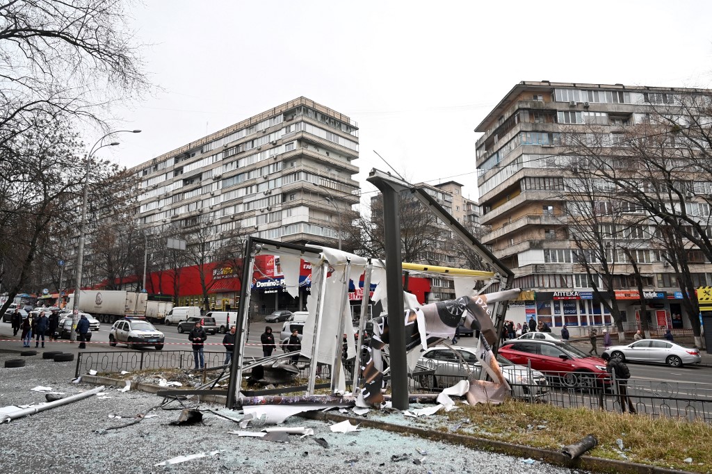 En VIDEO: Se escuchan devastadoras explosiones en el corazón de Kiev
