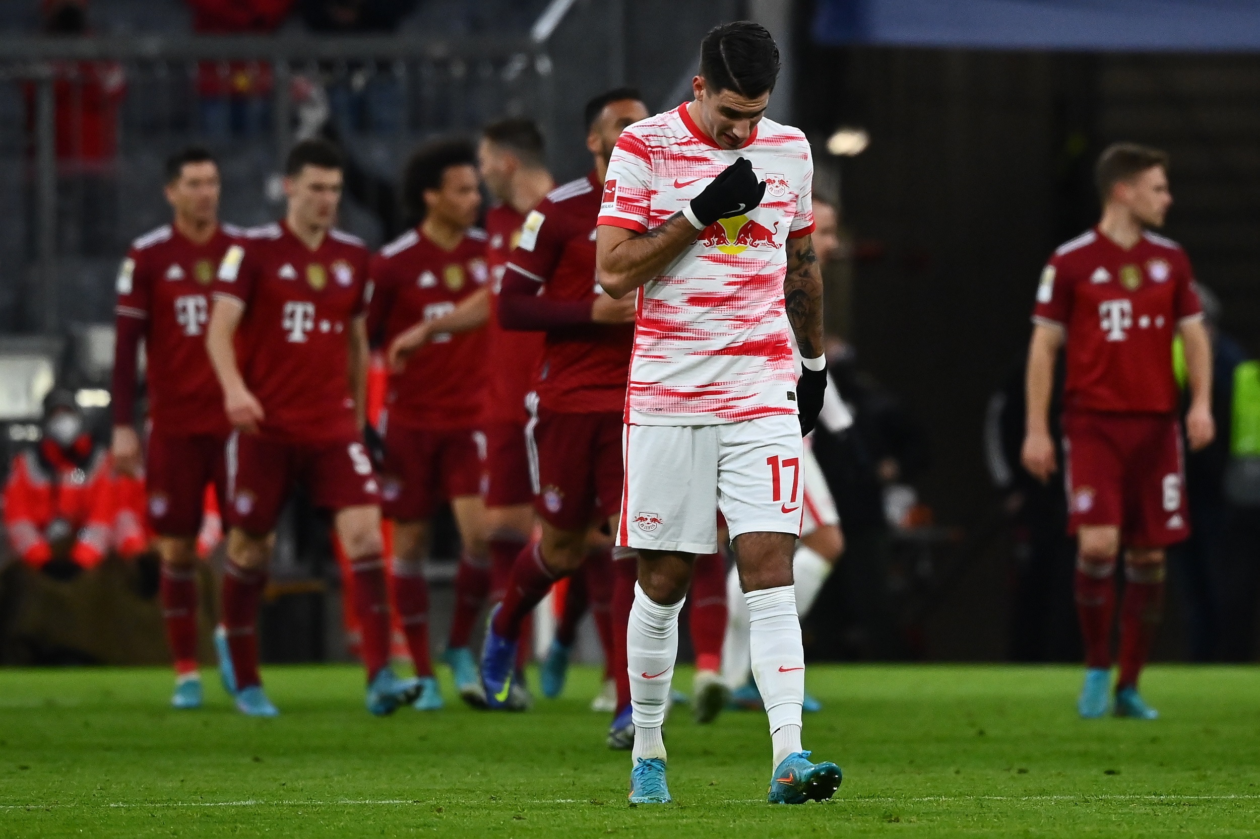 Bayern Múnich se impuso al Leipzig y aumentó su ventaja sobre el Dortmund