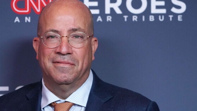 Jefe de CNN, Jeff Zucker renunció tras revelarse relación con una colega