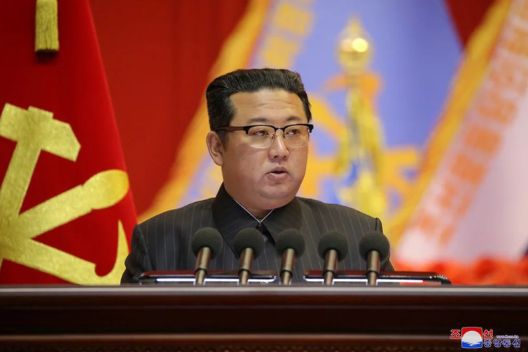 Así opera la red criminal de contrabando petrolero que financia el programa nuclear de Kim Jong-un