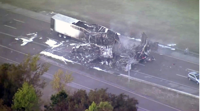 Niebla, explosión y muertes: El fatal accidente de tránsito que desató el terror en Florida