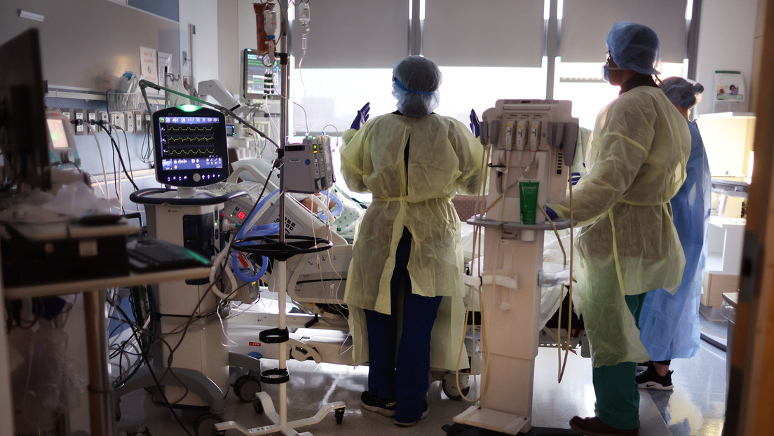 “Tuve que aprender todo de nuevo”: regresa a su casa luego de permanecer más de 500 días en el hospital con Covid-19