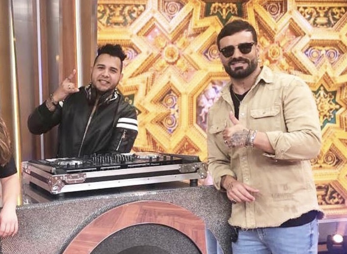 Dj Carlos Silva les pone ritmo a los grandes eventos de Miami