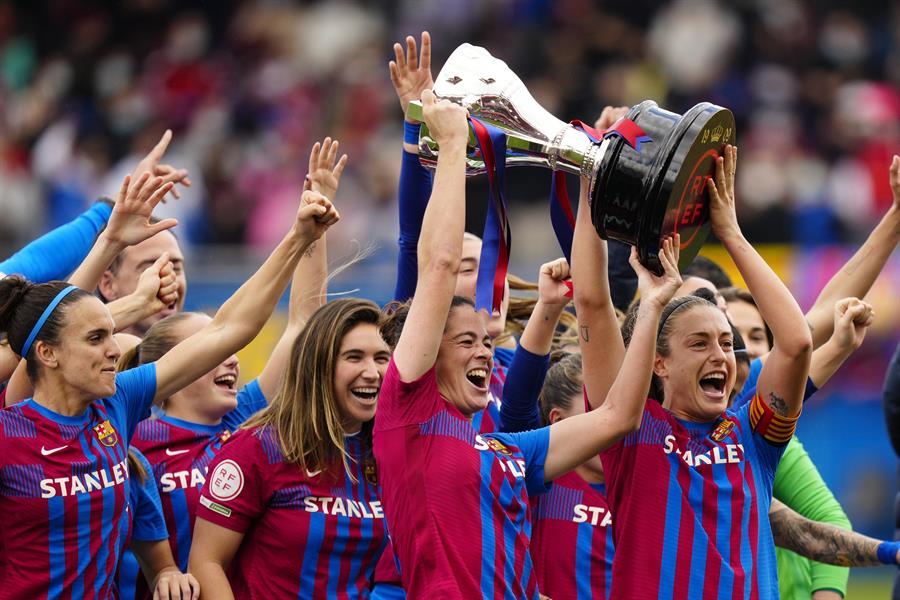 El Barça femenino gana su séptima Liga tras propinar tremenda paliza al Real Madrid