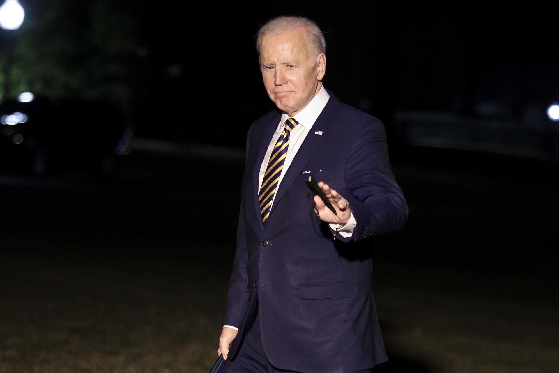 Biden celebra la liberación de dos estadounidenses presos en Venezuela