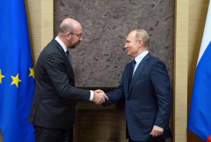 Presidente del Consejo Europeo habla con Putin para pedir cese inmediato de “hostilidades” en Ucrania