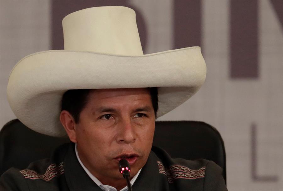 Fiscalía peruana ordenó detener a exsecretario y sobrinos de Pedro Castillo