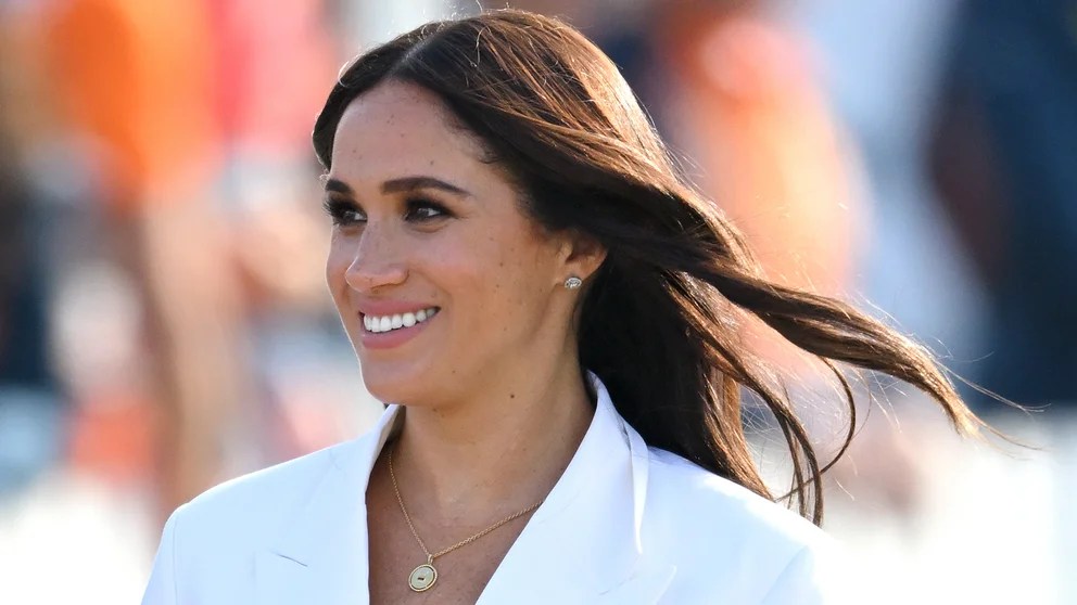 Meghan Markle confiesa sentirse “cómoda” con la etiqueta de “loca e histérica”