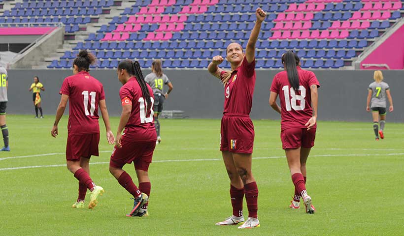 Vinotinto femenina pone el foco en la generación de relevo