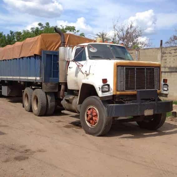 Más de 48 horas varados sin combustible tienen los transportistas y productores en Guárico