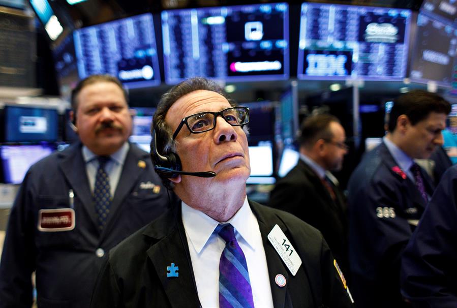 Wall Street abre en positivo y el Dow Jones sube un 0,82 %