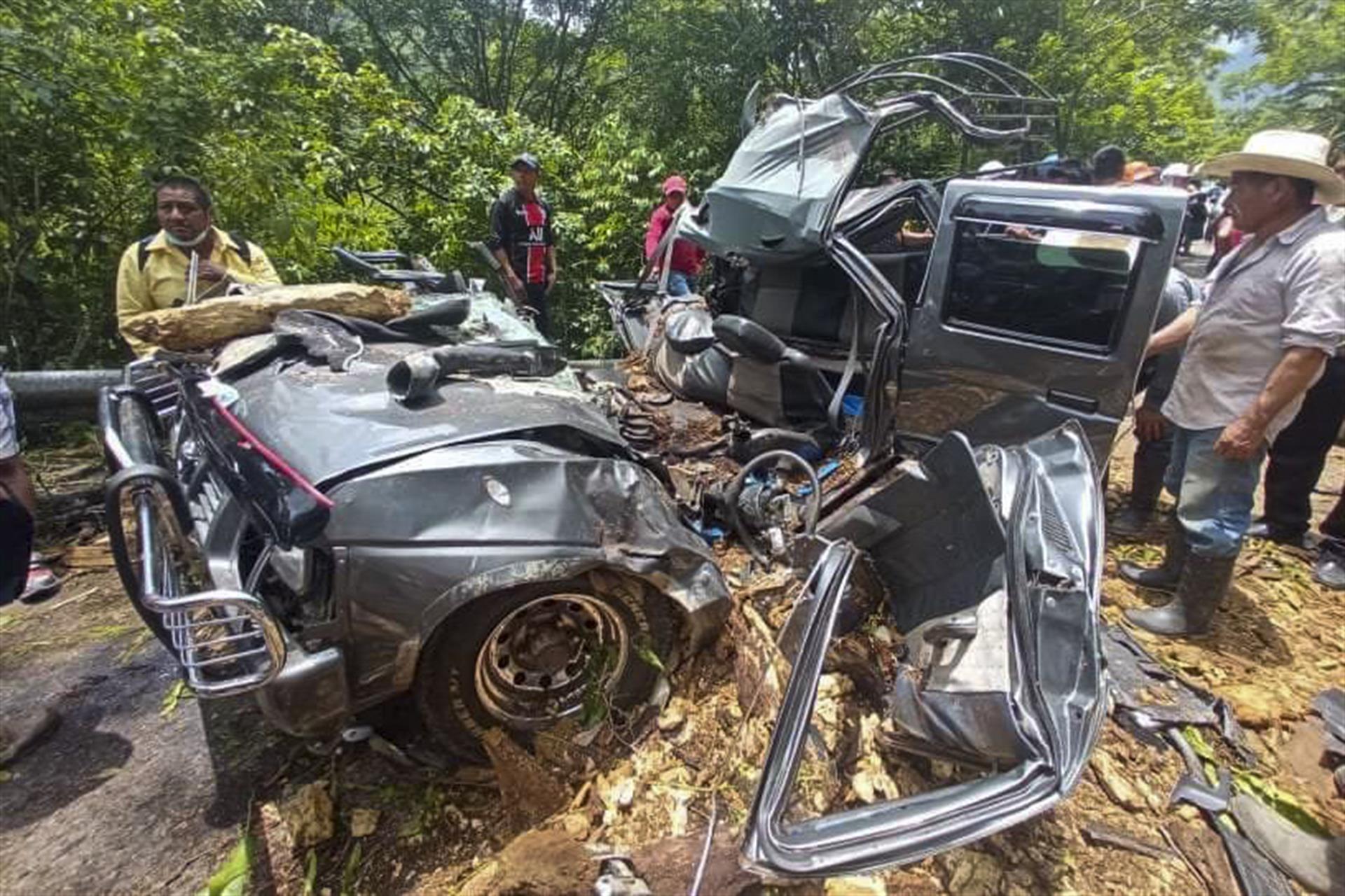 Al menos tres personas murieron carbonizadas durante accidente aéreo en Brasil