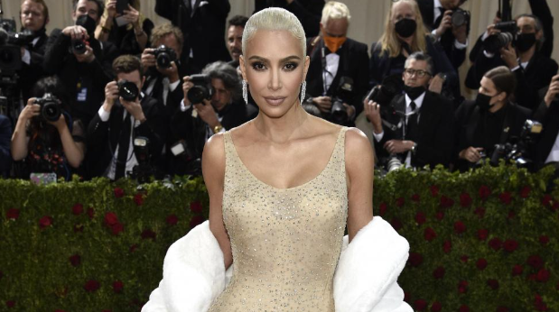 Kim Kardashian le provocó “daños significativos” al icónico vestido de Marilyn Monroe