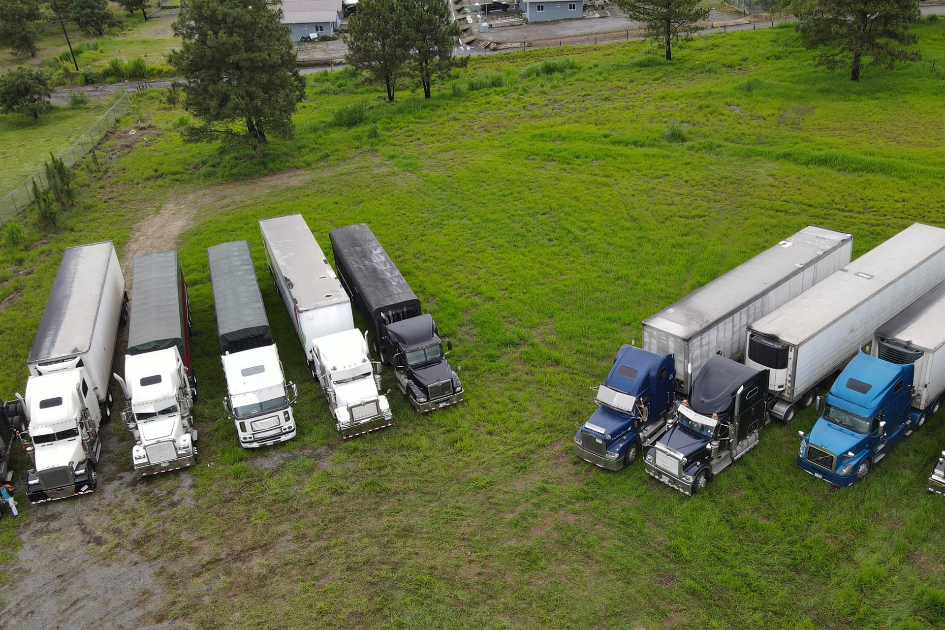 Camioneros presionan para que se suspenda impuesto al combustible en Panamá