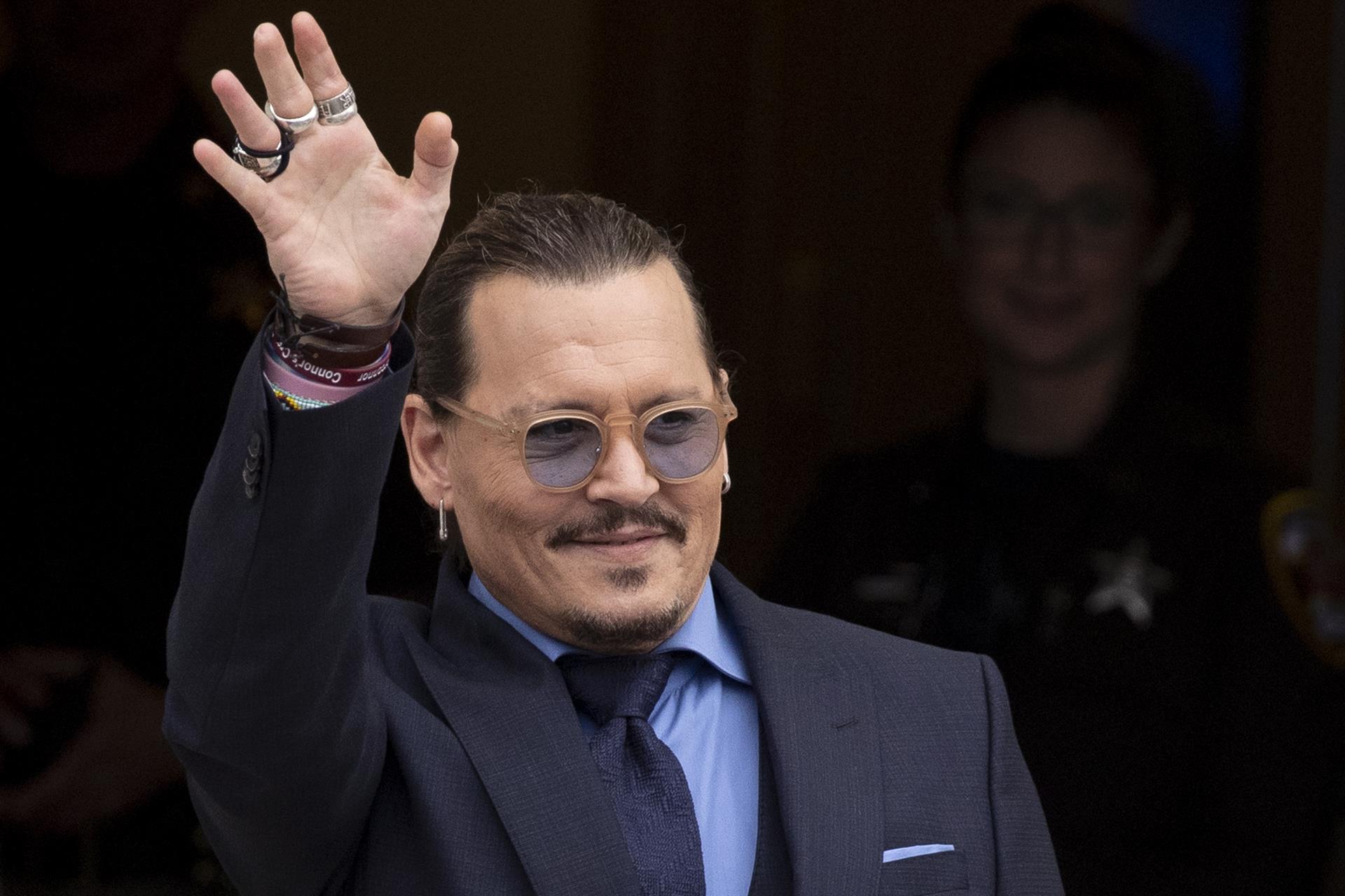 Primera foto de Johnny Depp como Luis XV en “Jeanne du Barry”