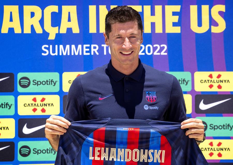 El Barça presentará a Lewandowski en un acto con público en el Camp Nou el #5Ago