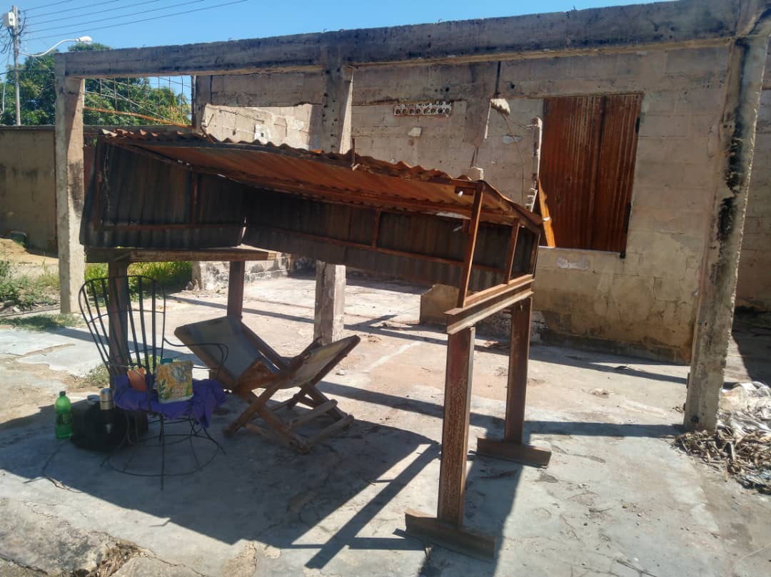 Familia en Anzoátegui que perdió su casa en un incendio aún espera la ayuda prometida por el chavismo