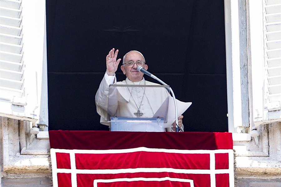 El papa Francisco pide a los países más ricos tomar medidas más ambiciosas por el clima