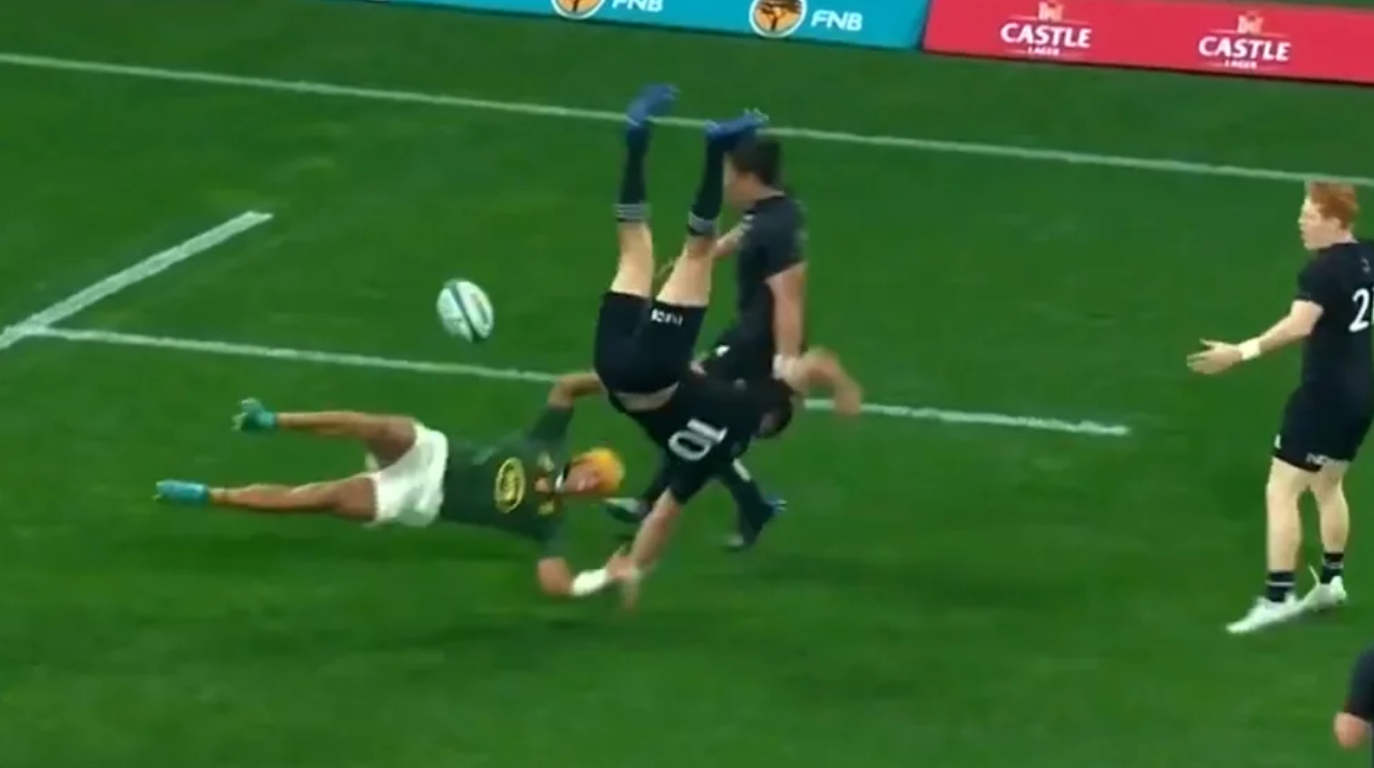 Suspendieron a un jugador de los Springboks por un peligroso tackle en el Rugby Championship (VIDEO)