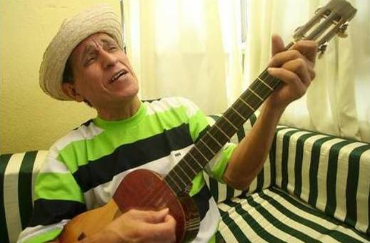 El cantante Gualberto Ibarreto se encuentra en terapia intensiva