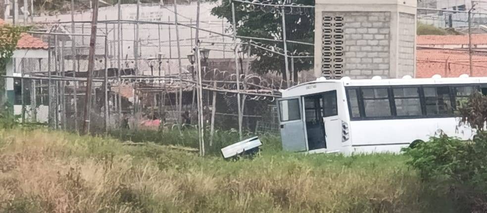 Presos del Cepra en Mérida fueron trasladados masivamente y sin aviso