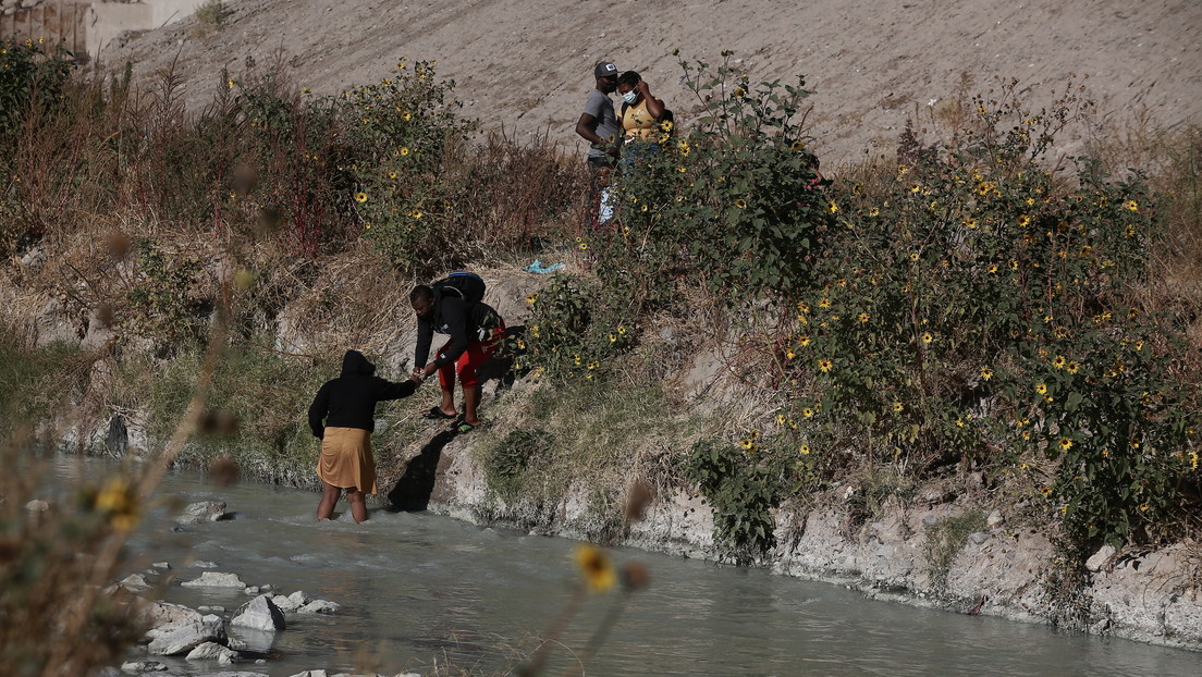 Número récord de inmigrantes son arrestados en la frontera entre EEUU y México